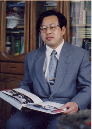 辽宁大学 物理学院 领导设置--院长 张程华